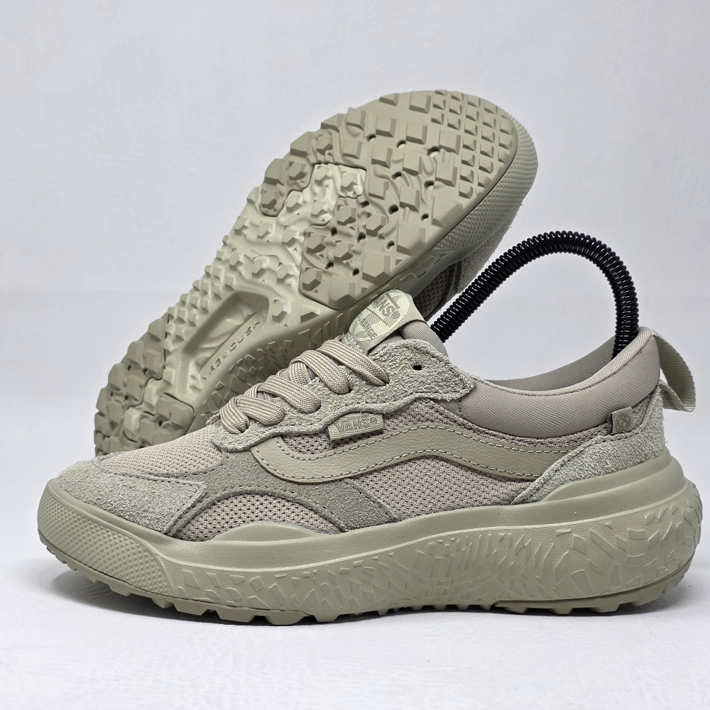 Vans Ultrarange Neo Vr3 Mte Shoes Vn000cwesag Menâs Size 4.5 Leather Outdoor New
